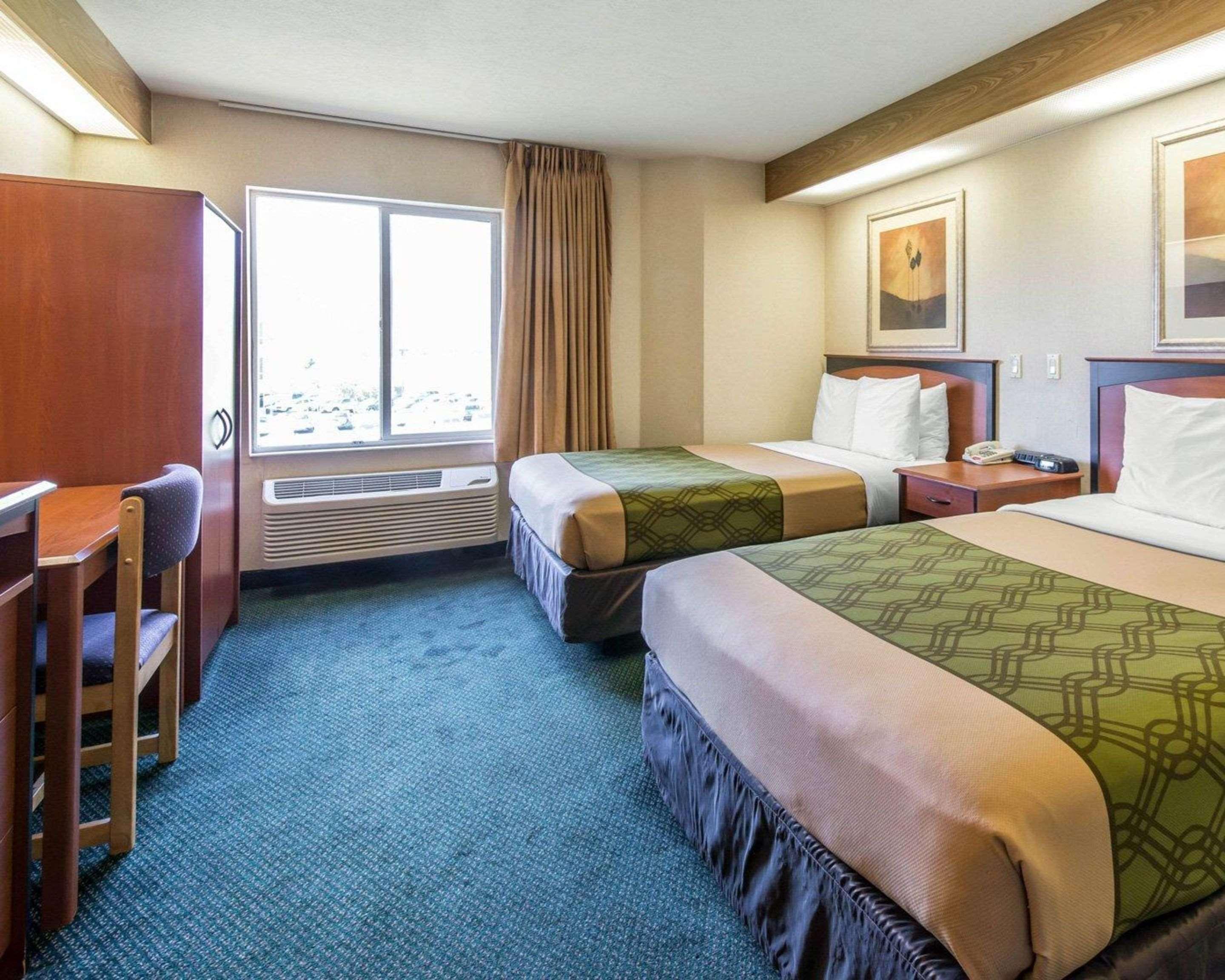 Econo Lodge North Academy Colorado Springs Dış mekan fotoğraf