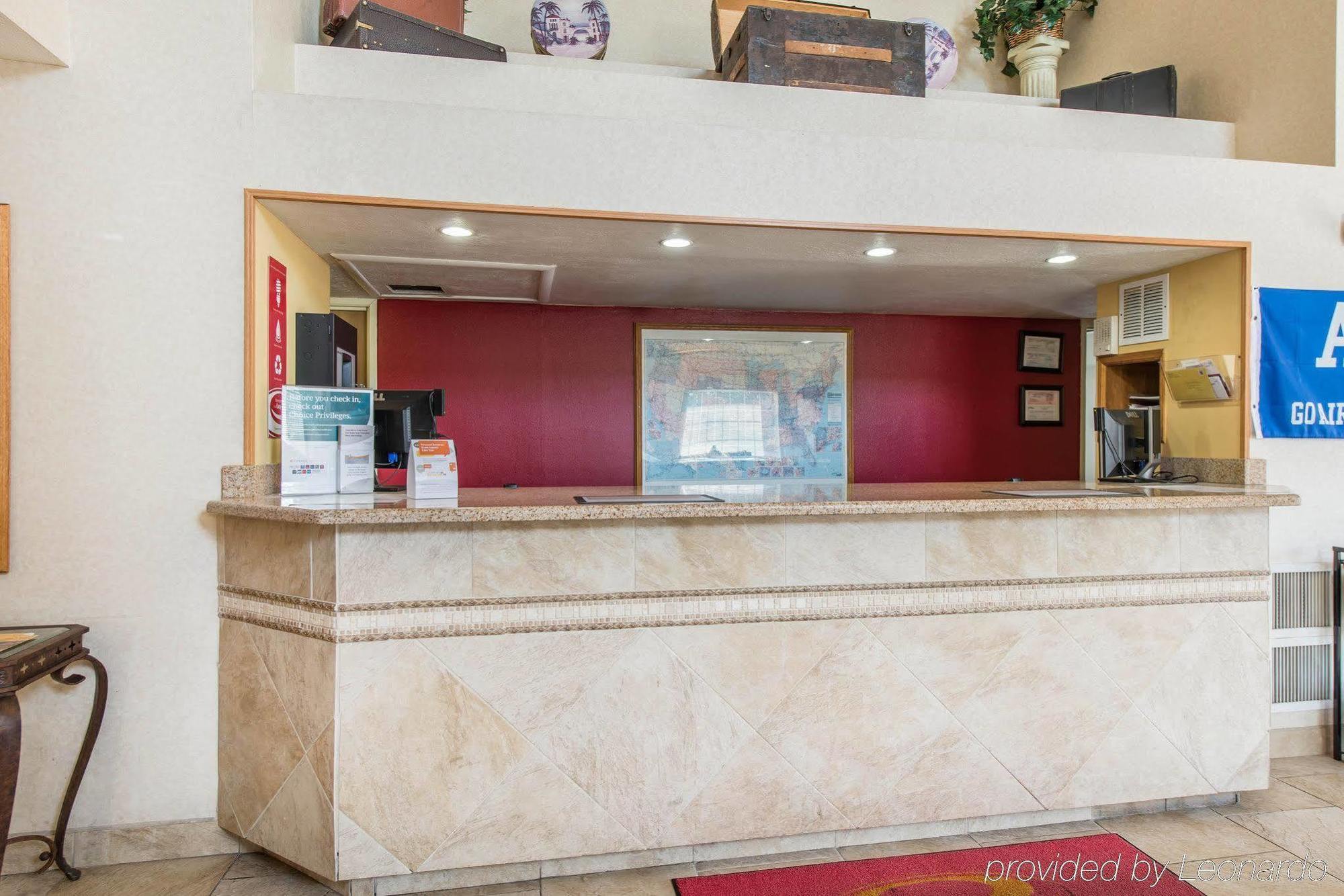 Econo Lodge North Academy Colorado Springs Dış mekan fotoğraf
